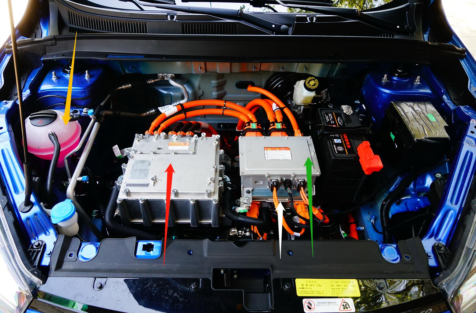 新能源汽车三电系统维修