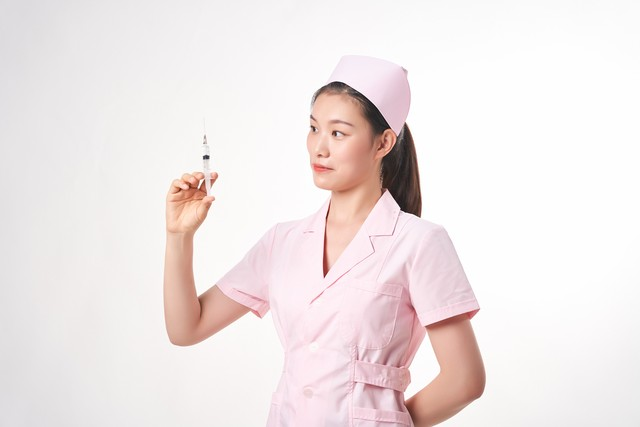 护士资格证：中职护理生的职业