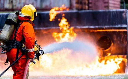 淬火成钢，守护万家灯火——消防专业毕业生的职业蓝图